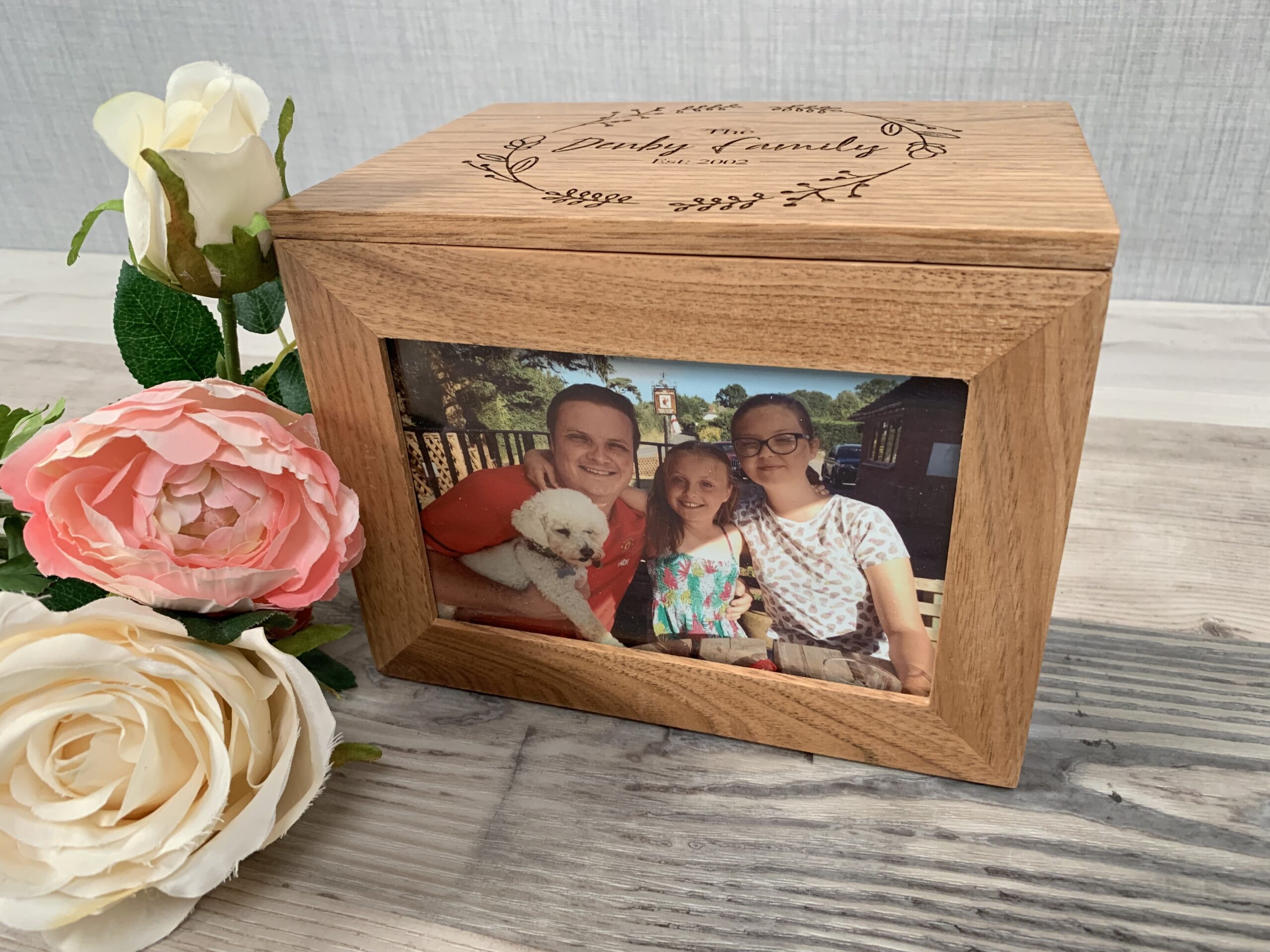 Personalised Family Special Memories Oak Photo Cube Keepsake Box 6x4" - Image 2