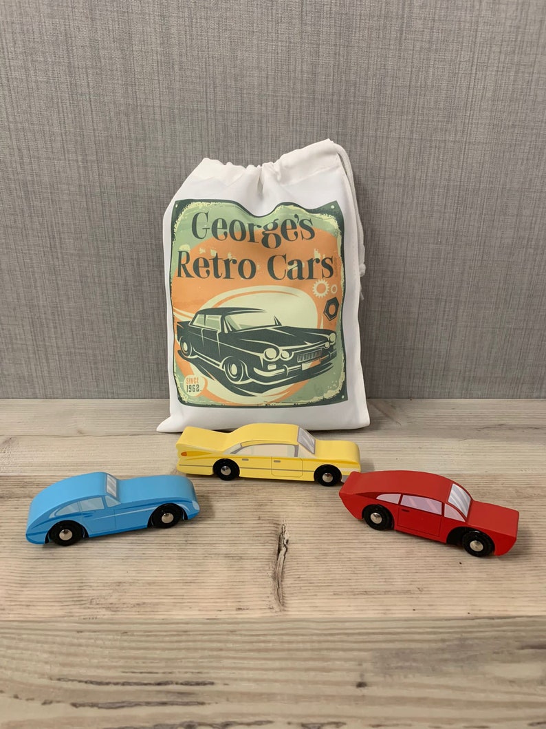 Wooden push along Retro classic cars with Personalised Printed Storage Bag - Image 2