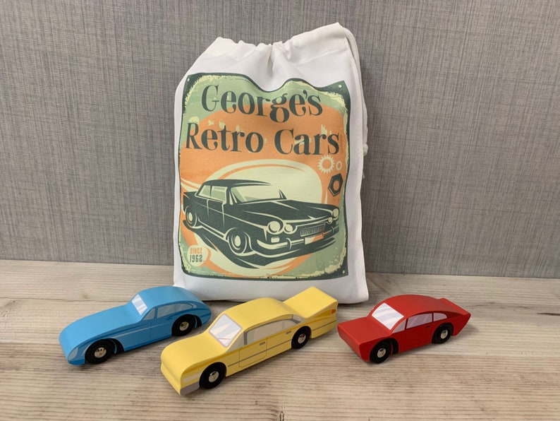 Wooden push along Retro classic cars with Personalised Printed Storage Bag - Image 7