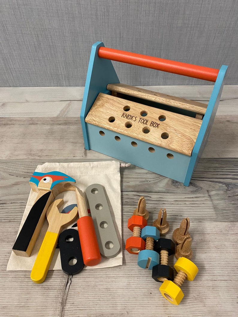 Personalised wooden tap-tap toolbox and workbench - Image 4